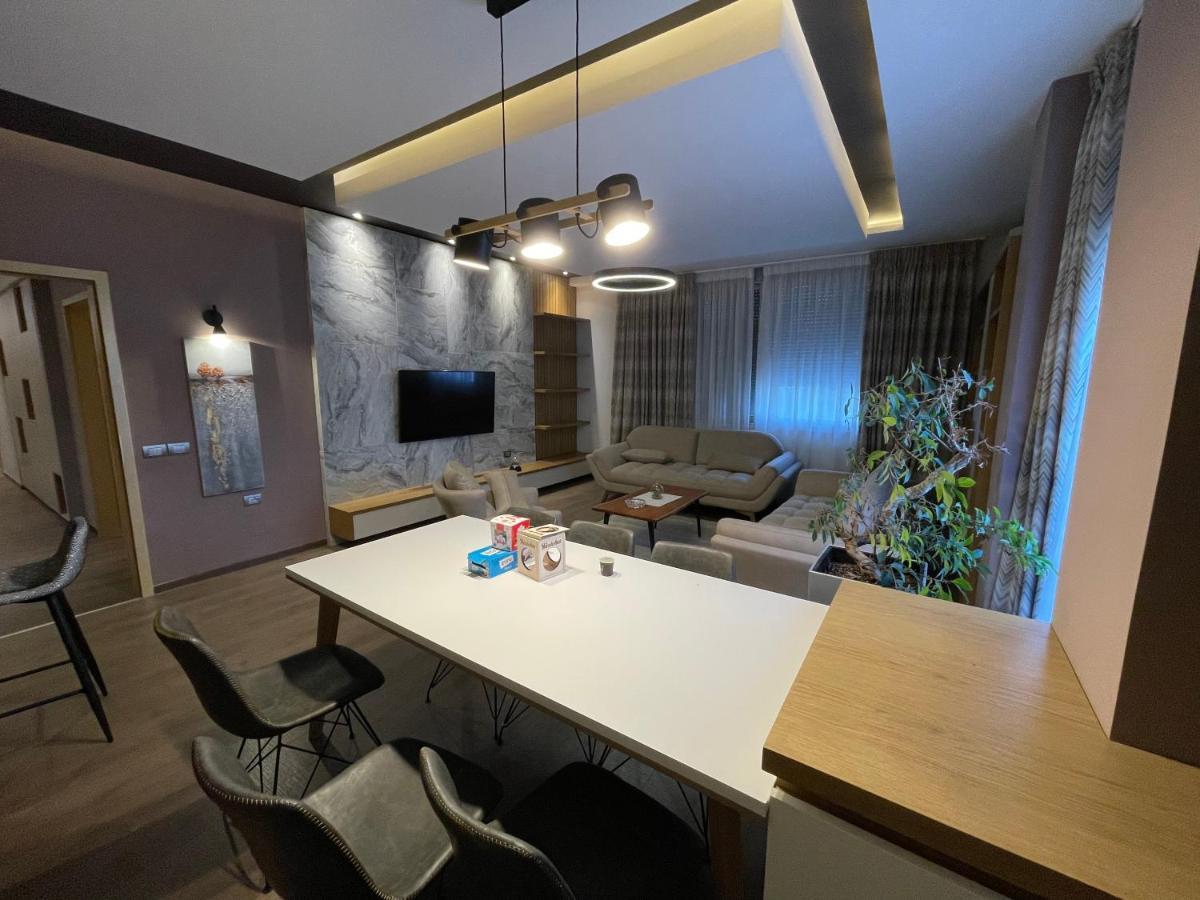 Mak Apartments Тирана Екстер'єр фото
