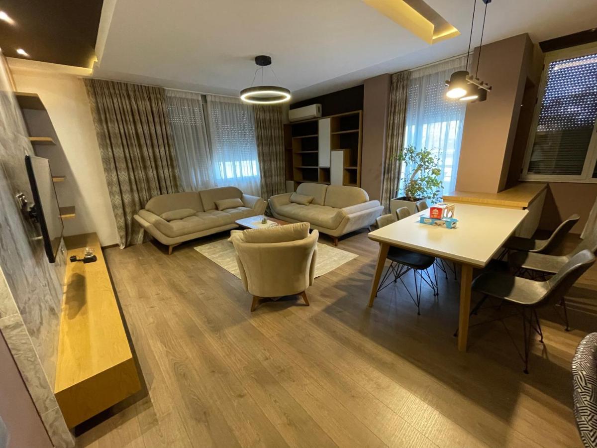 Mak Apartments Тирана Екстер'єр фото